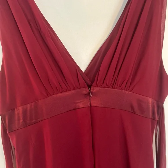 Elegant Burgundy Sleeveless Formal Long Dress - Picture 5 of 13